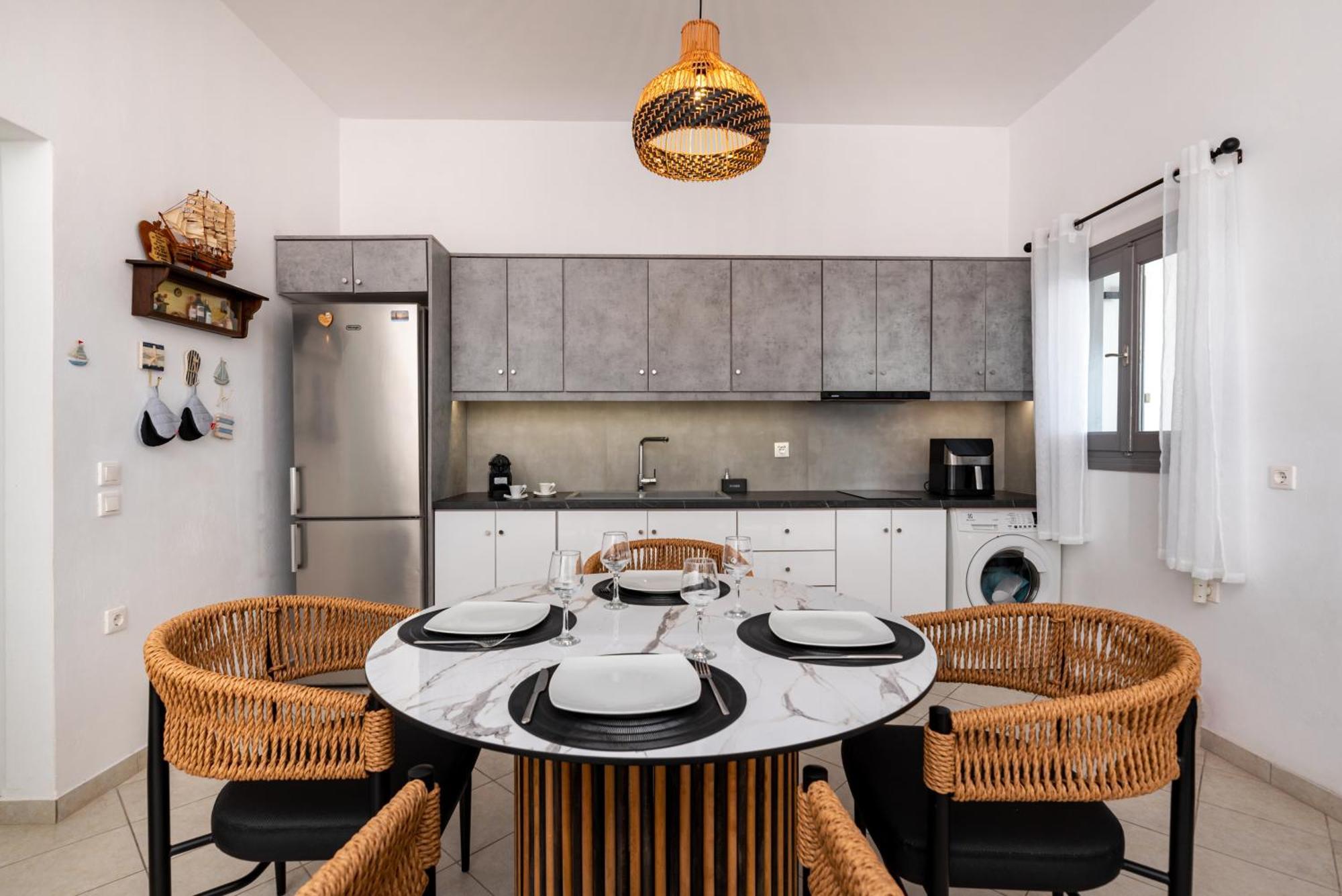 Gabriel House Daire Monolithos Dış mekan fotoğraf